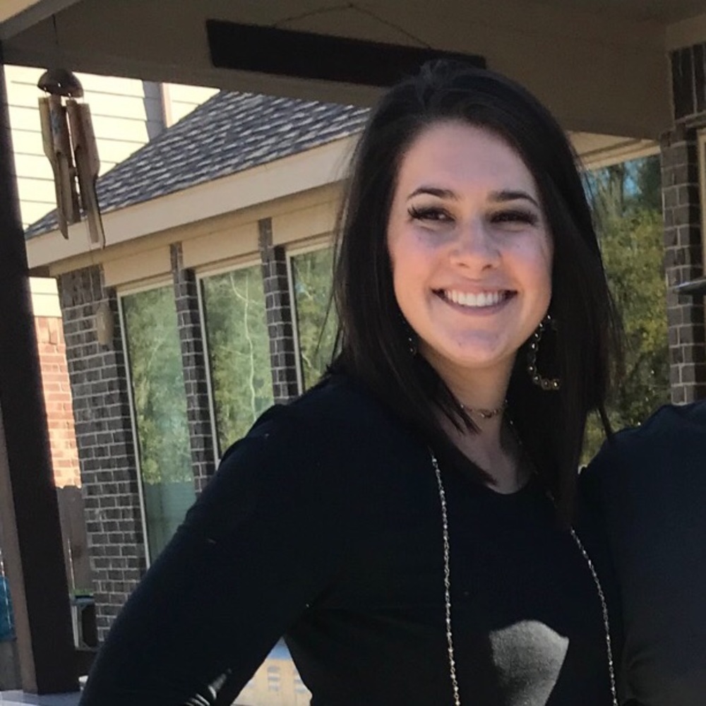 Meet your Posher, Lacey